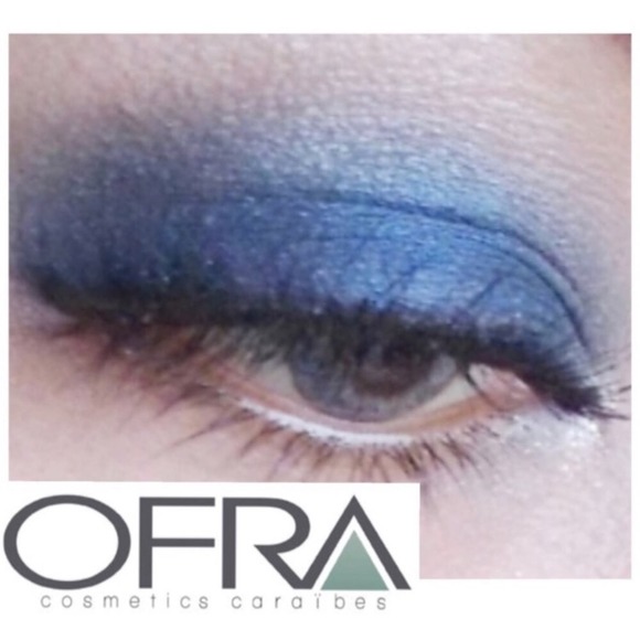 5/$25 OFRA Cosmetics Eyeshadow in Blue Jean NWT - Picture 2 of 4